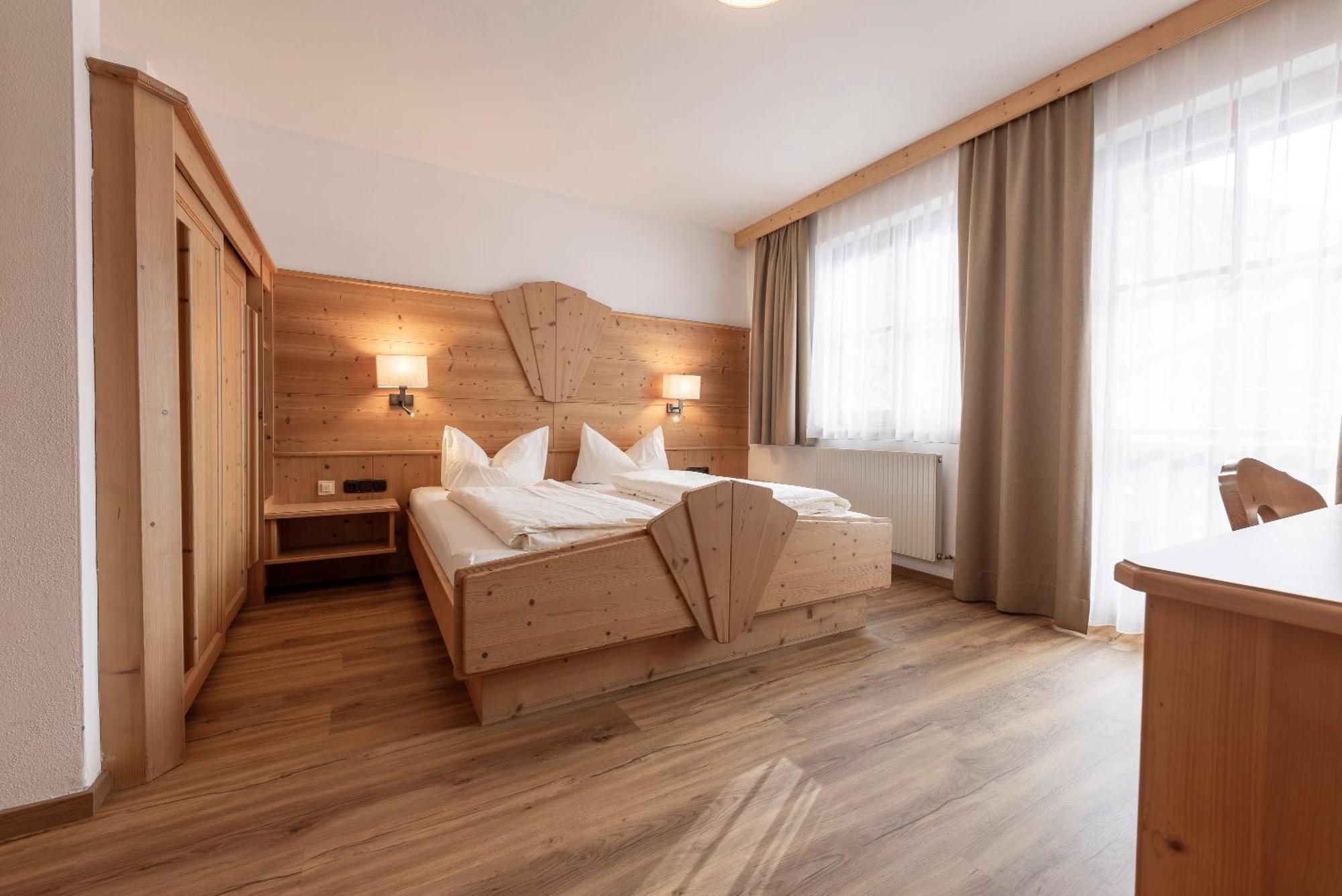 Landhaus Pfurtscheller Нойштіфт-ім-Штубайталь Екстер'єр фото
